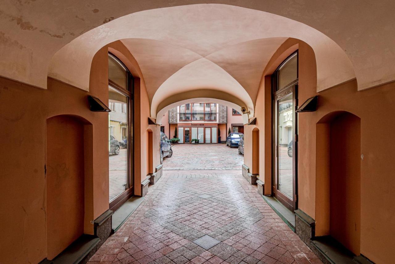 דירות וילנה Luxury Gaono In Old Town מראה חיצוני תמונה